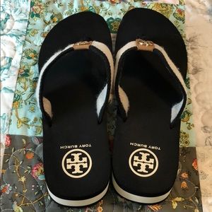 Tory Burch summer wedge sandal black and cream